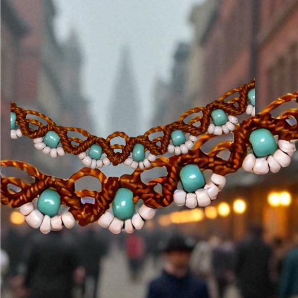 Handmade Jewelry - Handmade Elegant Turquoise and Brown Beaded Necklace